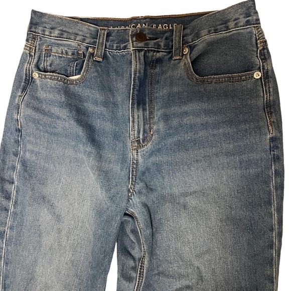 american eagle knee and hem ripped blue jeans - Picture 3 of 3